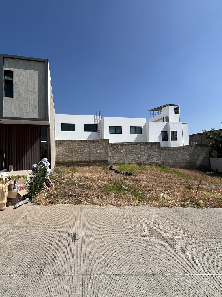 Terreno en venta Senderos de Monteverde imagen