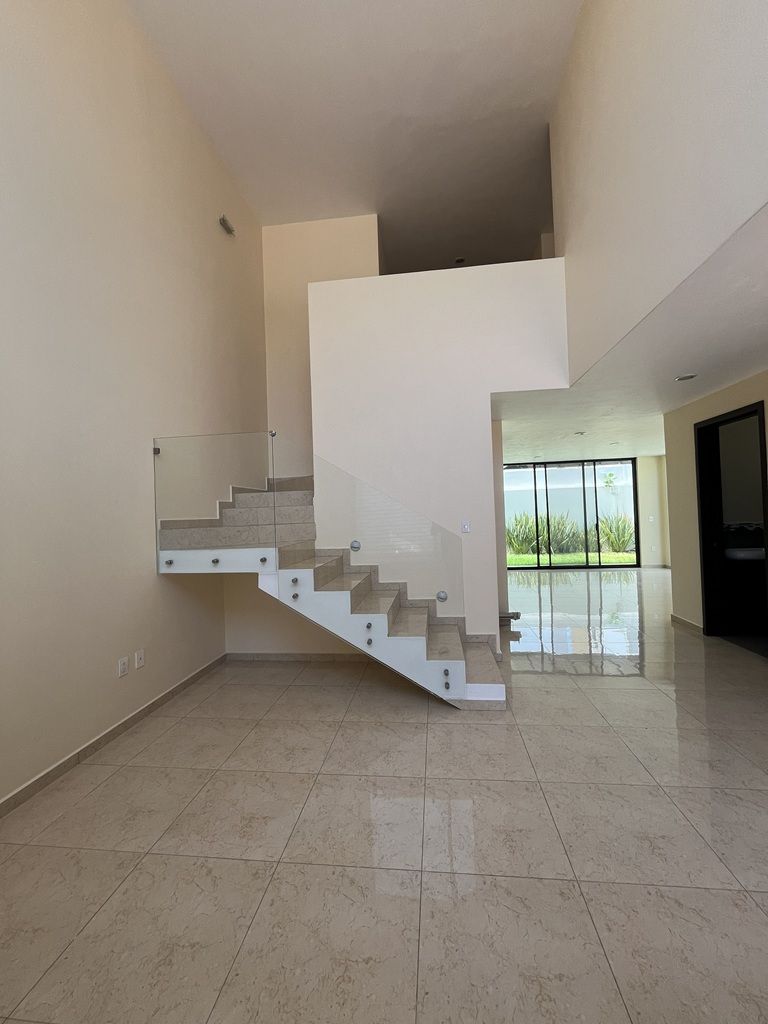 Casa en renta La Rioja imagen