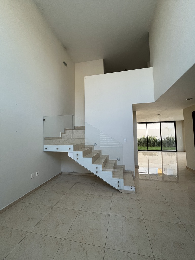 Casa en renta La Rioja imagen